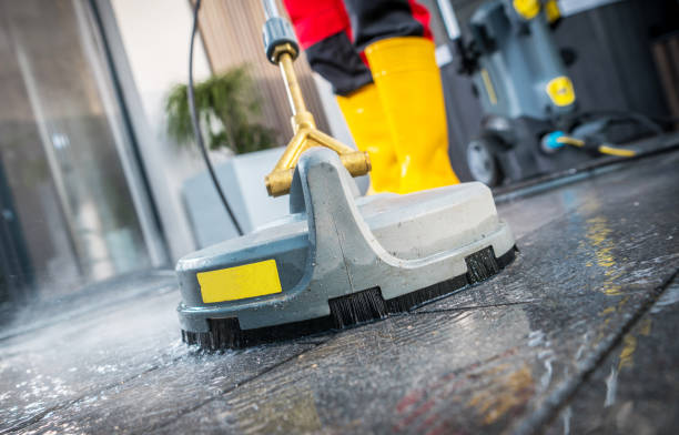 Best Roof Power Washing Services  in Newcomerstown, OH